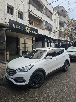 سانتافي كروس أوفر 2018 بيضاء بهاردتوب وكاميرات للإيجار اليومي في البغطاسية، حمص
