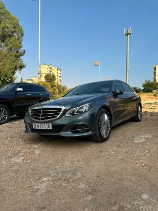 مرسيدس بنز E300 سيدان 2016 بمحرك 295 حصان ومقاعد جلدية وفتحة سقف في قدسيا