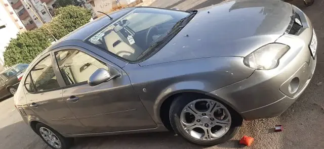 بروتون جين 2 سيدان موديل 2006 بمحرك 1600 سي سي وجير أوتوماتيك في قطنا - صورة 2