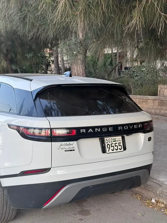 رينج روفر 2020 أبيض بمحرك 256 حصان ودفع رباعي في الشهداء بحلب - صورة 11