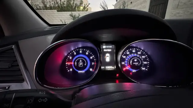 هيونداي سنتافي كروس أوفر 2015 بسقف بانورامي وفتحة سقف في بلال دمشق - صورة 5