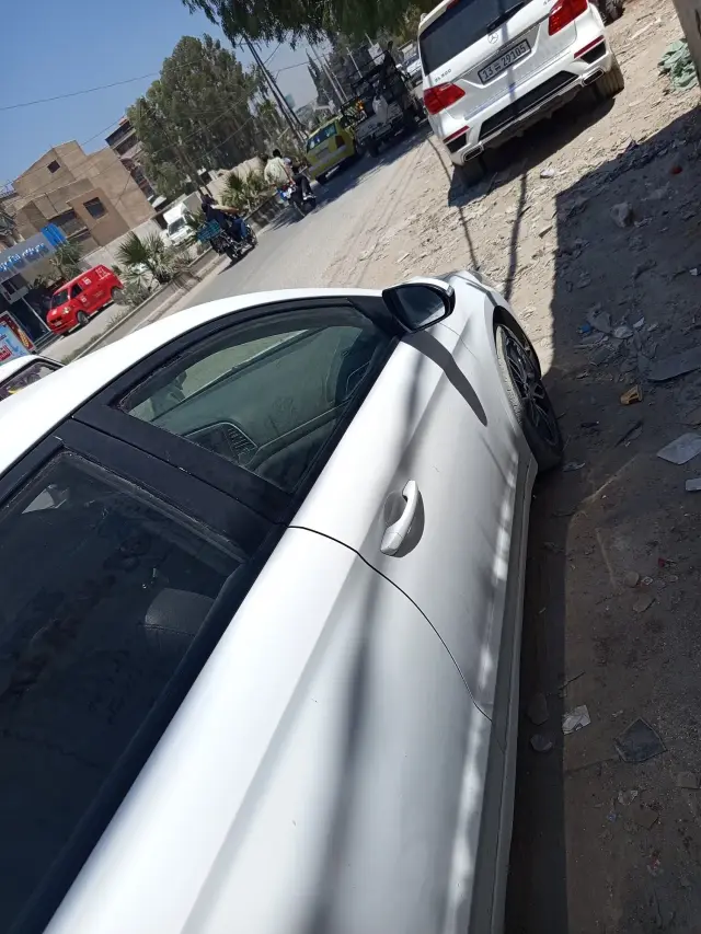 هيونداي أفانتي 2018 بيضاء بمقاعد جلدية وكاميرا خلفية في المزة الشرقية - صورة 8