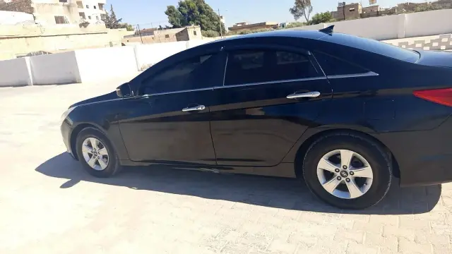 سوناتا هيونداي سيدان 2014 بمحرك 2400 سي سي وأوتوماتيك في الفيحاء بحماة - صورة 9