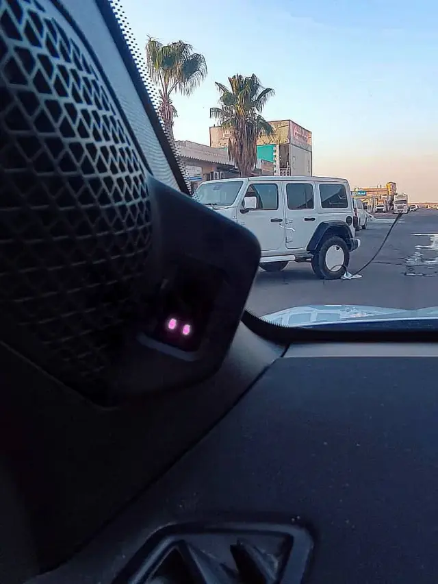 بي واي دي سونغ 2025 هجينة بيضاء بسقف بانورامي وشاشة HUD في درعا - صورة 2