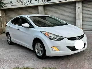 هيونداي إلنترا 2012 بيضاء أوتوماتيك بمقاعد جلدية في جب الجراح حمص