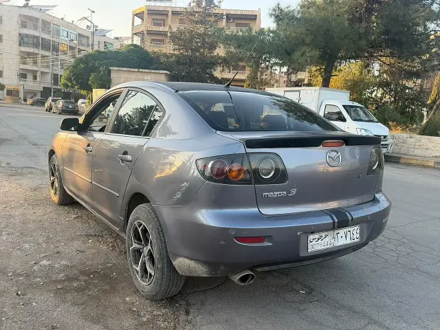 مازدا 3 سيدان 2007 بمحرك 1600 سي سي وجير أوتوماتيك وعداد 200 ألف كم في الفرقان بحلب - صورة 3