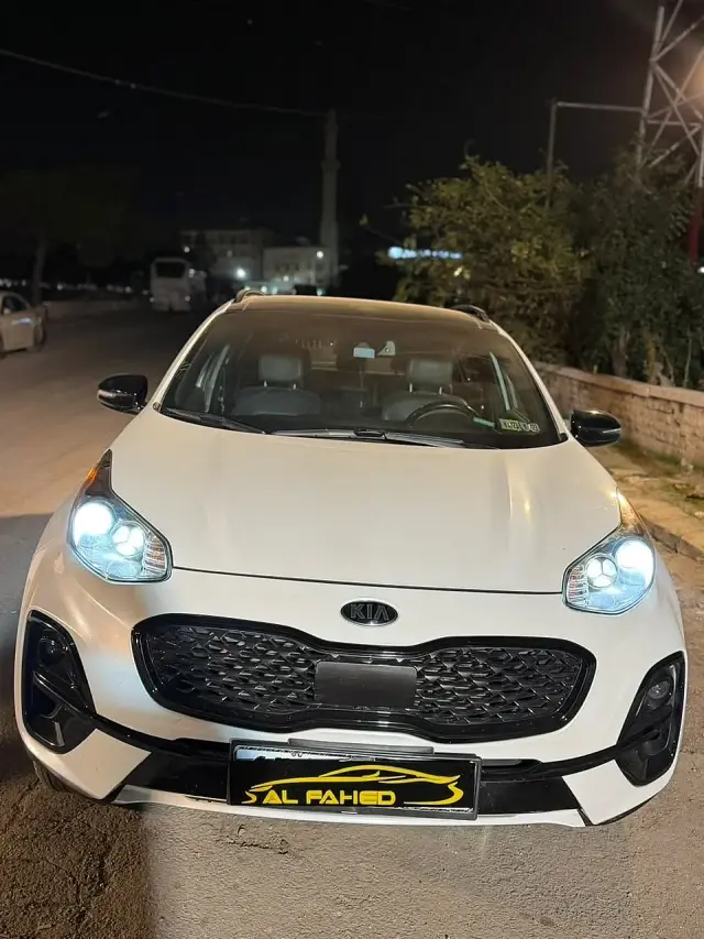 كيا سبورتاج 2022 كروس أوفر بمحرك 2400 سي سي ودفع رباعي في الفرقان