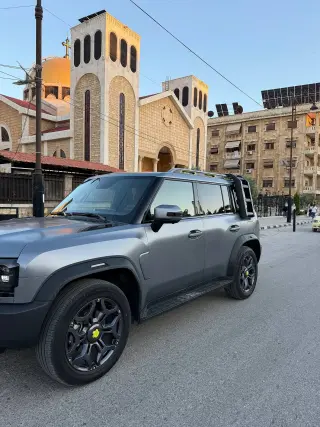 جيتور T2 موديل 2025 فضية SUV بنزين أوتوماتيك للإيجار الشهري في عروبة حلب