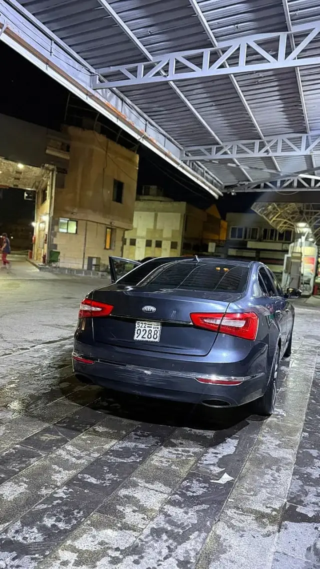كيا K7 سيدان 2014 بمحرك 300 حصان وناقل أوتوماتيك في الزهراء حمص - صورة 6