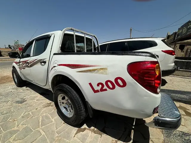 ميتسوبيشي L200 بيك أب موديل 2014 بمحرك 2500 سي سي في البعث درعا - صورة 2