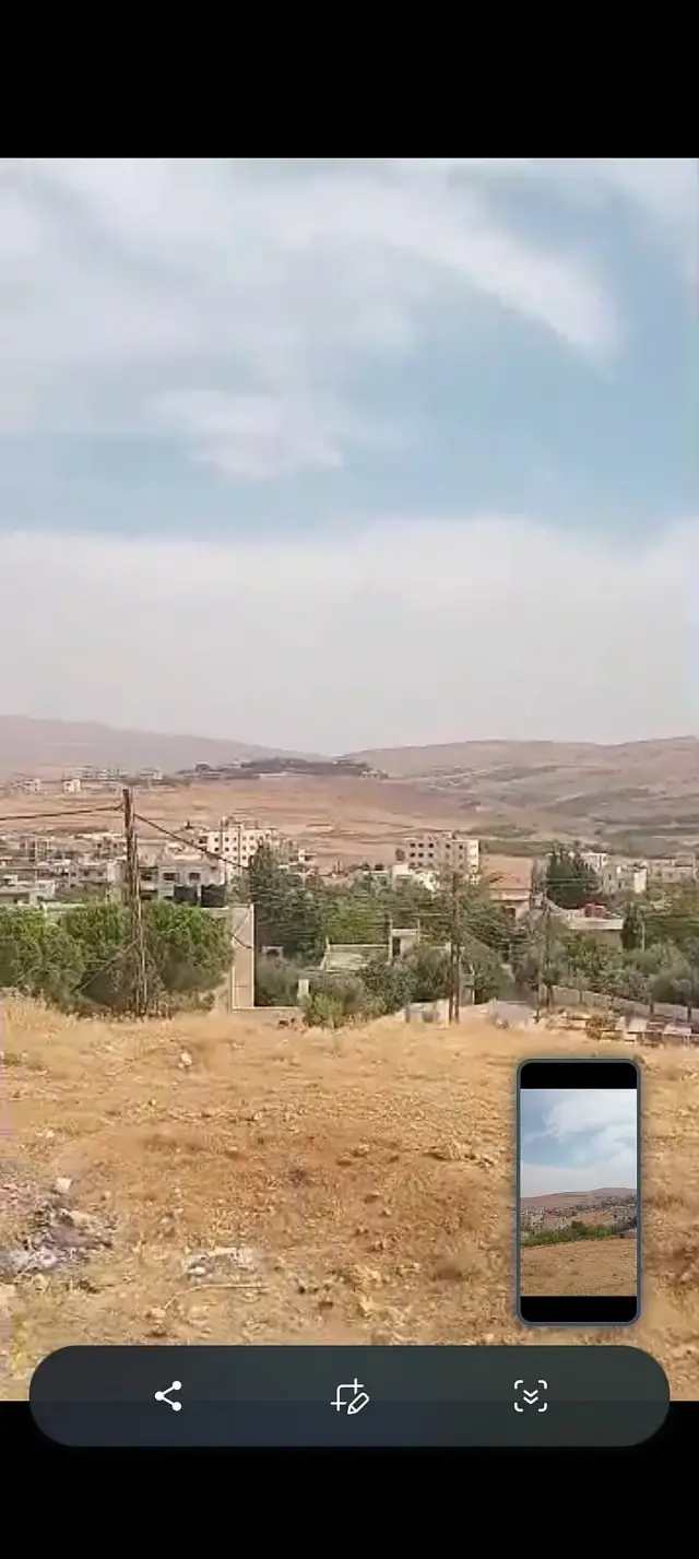 أرض سكنية بمساحة 1000 م² في الزبداني، بإطلالة بانورامية وخدمات مياه وكهرباء وصرف صحي - صورة 3