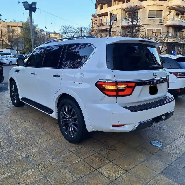 نيسان باترول 2024 بلاتينيوم بمحرك V8 ودفع رباعي في حلب - صورة 2