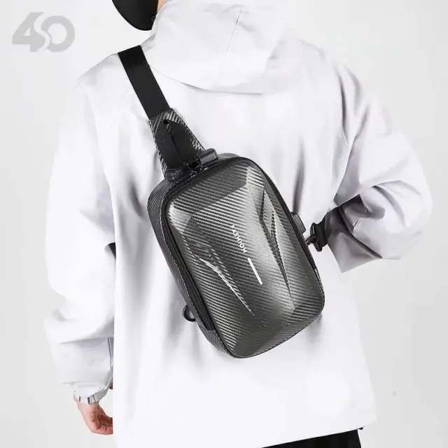 حقيبة كتف كروس بهيكل صلب ومنفذ USB للبيع في دمشق - صورة 3