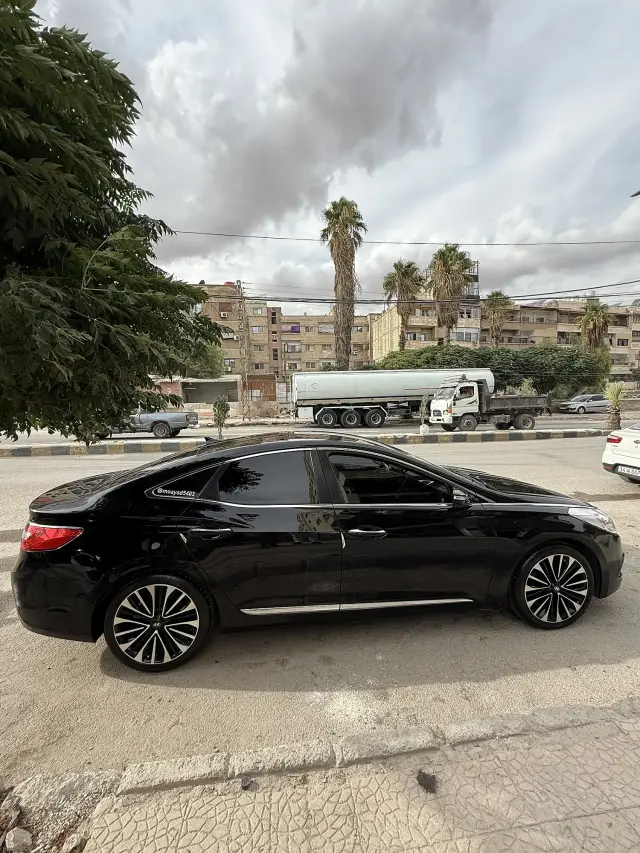 هيونداي غراندور 2012 سيدان بمحرك 2400 سي سي ونظام تثبيت سرعة في داريا - صورة 6