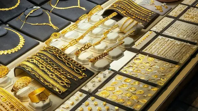 محل تجاري للبيع في سوق الصاغة بالميدان بدمشق، مساحة 20 متراً مربعاً وطابو أخضر