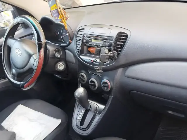 هيونداي i10 هاتشباك 2012 بمسافة 112000 كم وتجهيزات مريحة في دمر - صورة 3