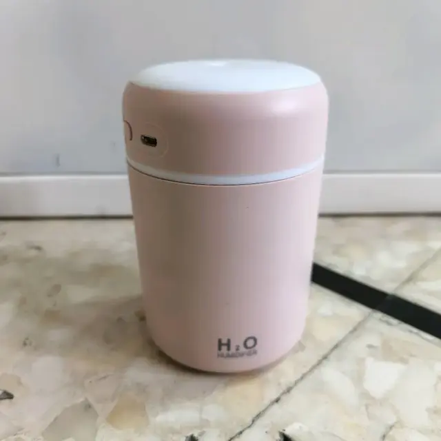 مبخرة عطور بإضاءة RGB علوية بسعة 300 مل وألوان رمادي وزهري وأبيض - صورة 4