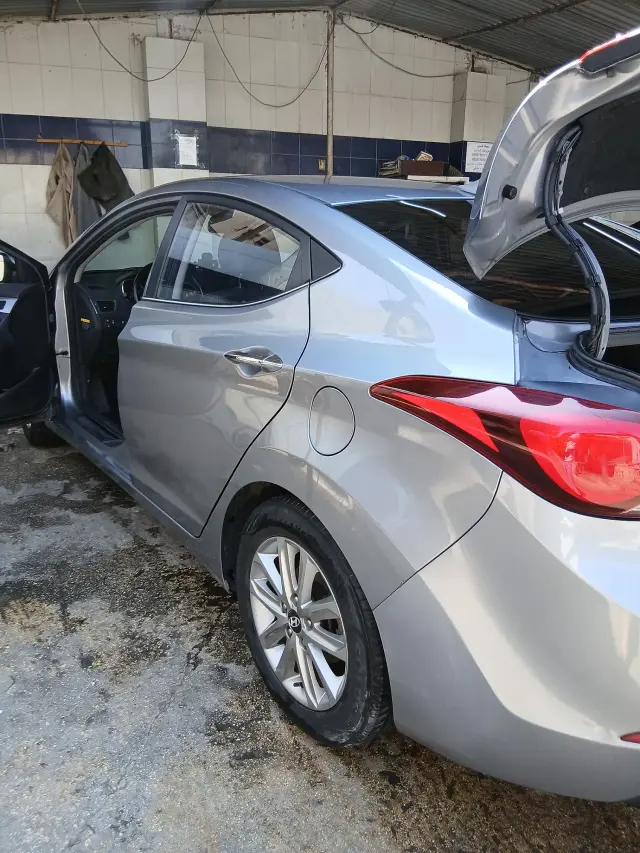 هيونداي إلنترا 2014 بمحرك 1600 سي سي وجير أوتوماتيك في الكواكبي بحلب - صورة 3