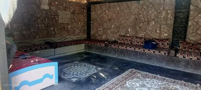 مزرعة في دير العصافير بمسبح وبئر ماء و42 شجرة مثمرة - صورة 2